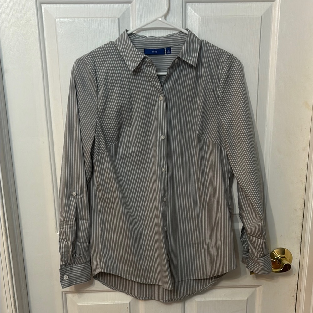Apt. 9 Gray Button Down Shirt